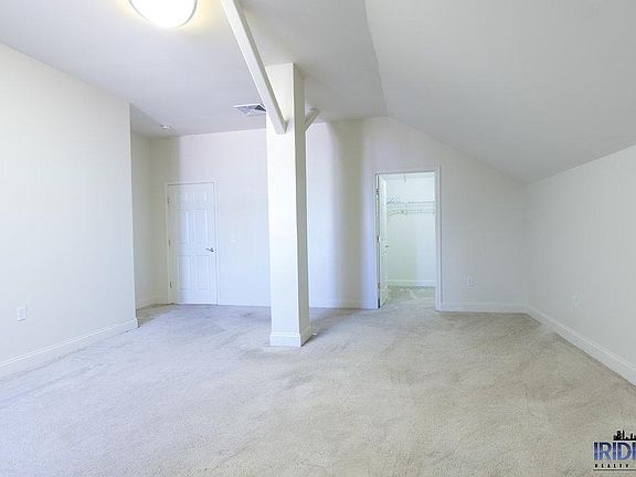 5th image of 651 Park Ave #211