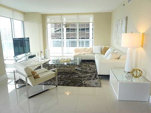 2nd image of 50 Biscayne Blvd APT 3610