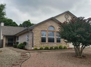 249 Los Cedros Loop, Kerrville, TX 78028