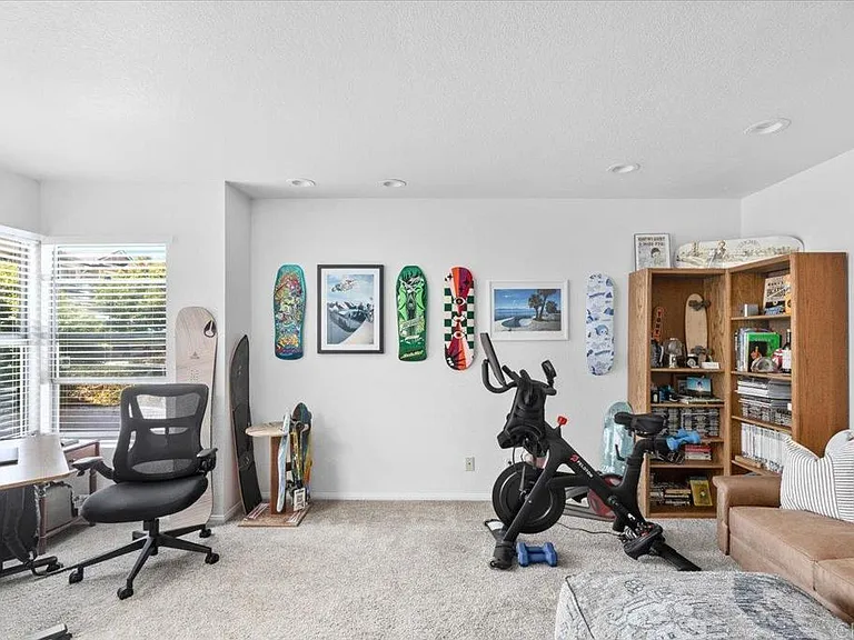 668 Westlake St — Photo 22