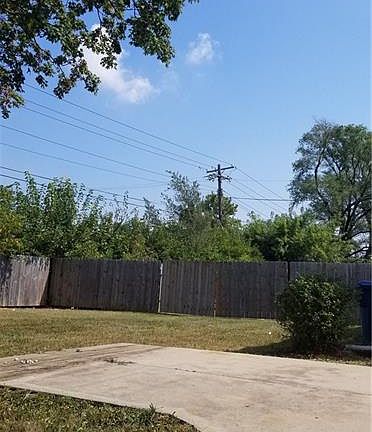 2nd image of 2039 Galeston Dr