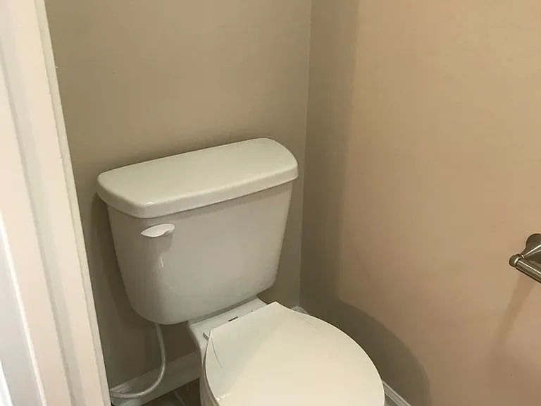 808 Bedford Dr — Photo 19