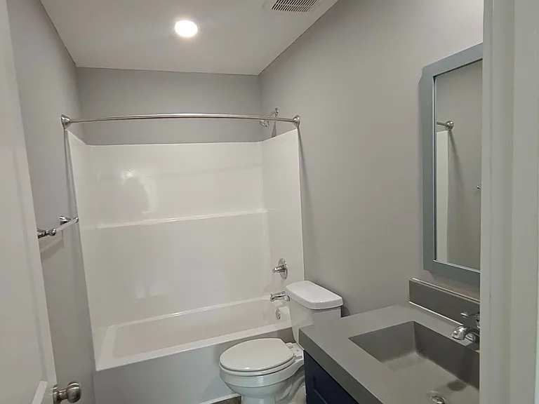 1336 N Walnut St — Photo 20