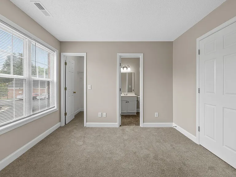 17 Whitfield Way — Photo 20