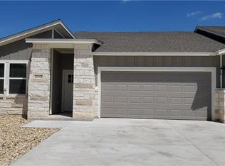 109 Everett Ct #B, Jarrell, TX 76537