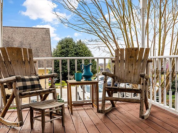 5th image of 4890 Shaw Ferry Rd