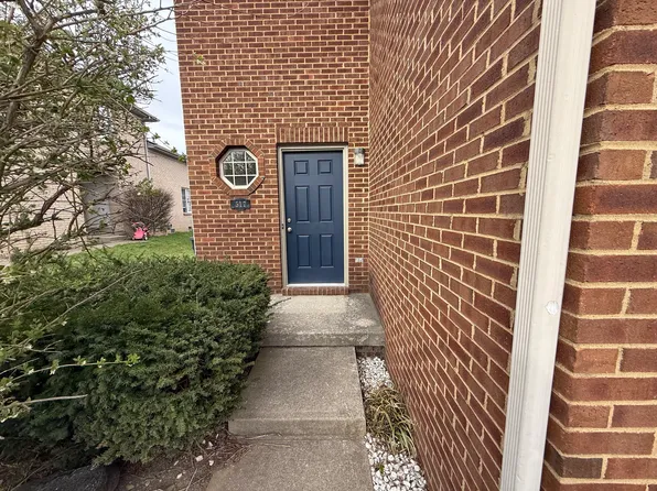 517 Big Bear Ln, Lexington, KY 40517
