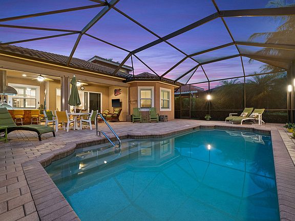 3rd image of 9261 Campanile Cir