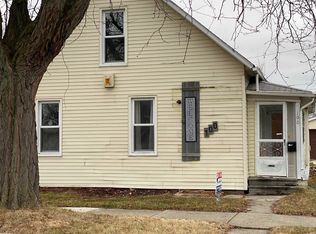 100 Jones St, Mount Clemens, MI 48043