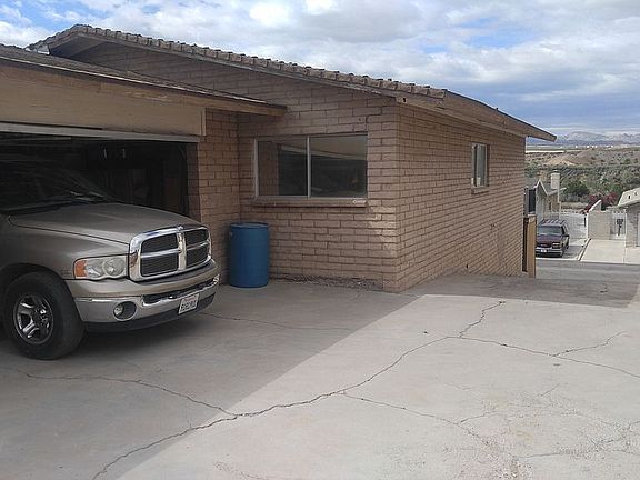 3rd image of 1430 Riverfront Dr