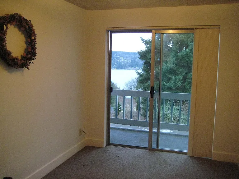 12340 Sand Point Way NE — Photo 9