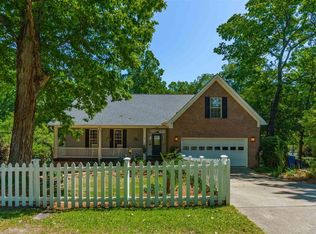 1606 Robin Crest Dr, West Columbia, SC 29169