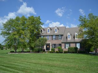 211 Bermuda Dr NW, Johnstown, OH 43031