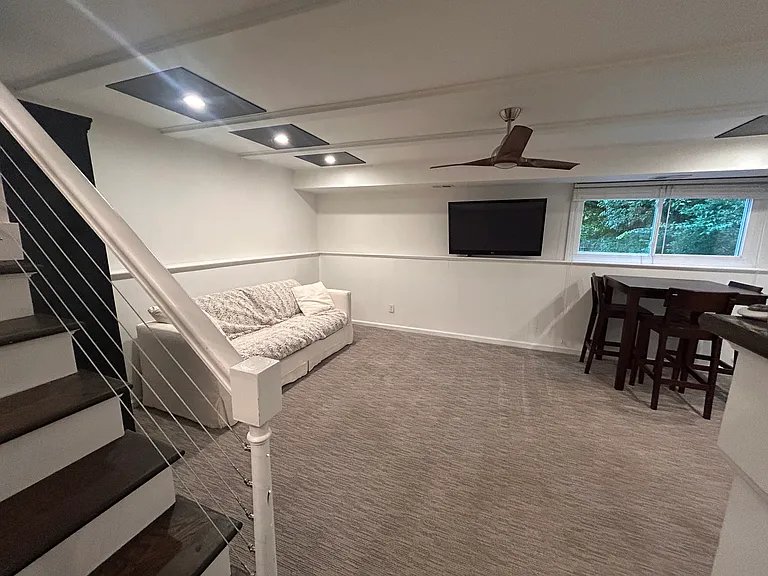 6402 Evanston Ave — Photo 16