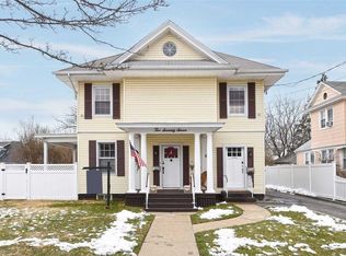 277 Denton Ave, Lynbrook, NY 11563
