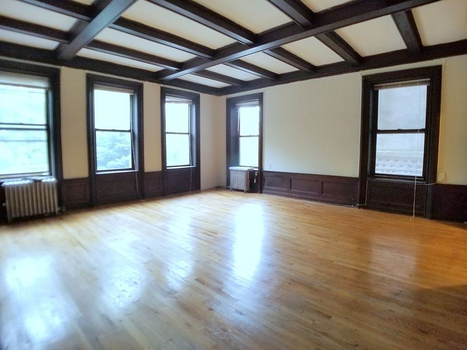 1st image of 406 Clinton Ave #3B