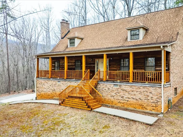 326 Rock Cliffe Trl, Pickens, SC 29671