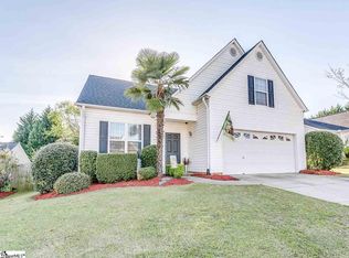 8 Wakulla Ct, Simpsonville, SC 29680