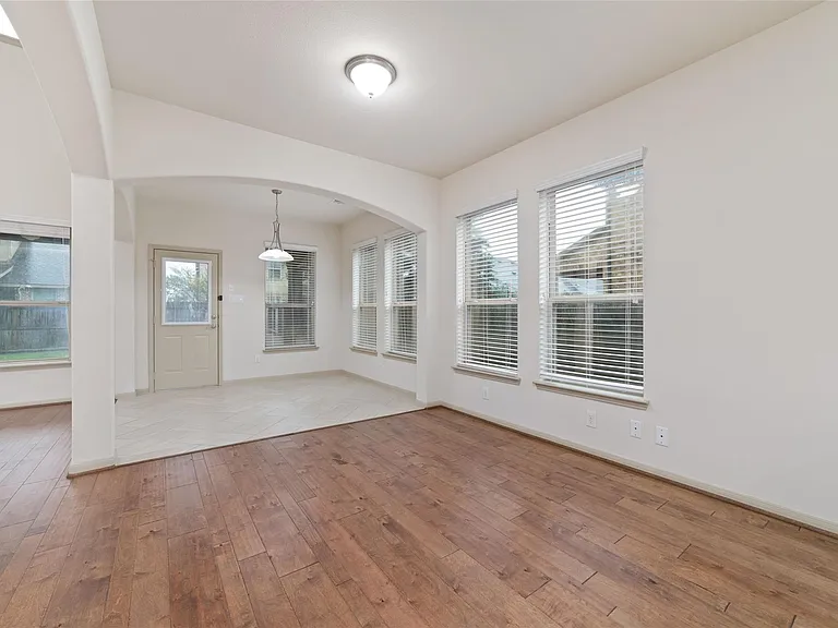 23203 Mirtillo Ct — Photo 24