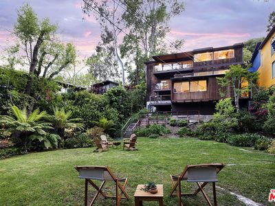 456 N Greencraig Rd, Los Angeles, CA, 90049