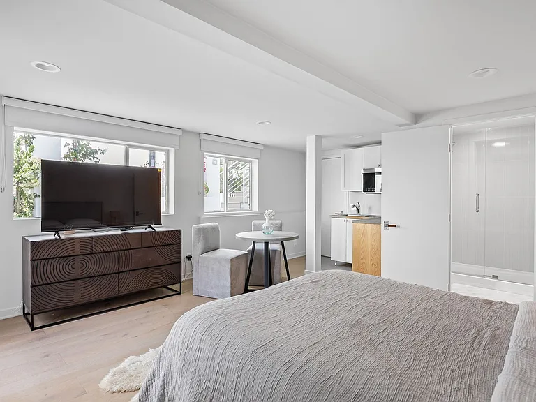 17440 Revello Dr — Photo 10