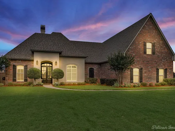 409 Kingston Plantation Blvd, Benton, LA 71006