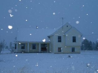 11051 Twin View Rd, Cascade, ID 83611