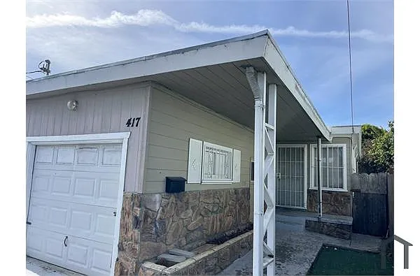 417 S 35th St photo 1