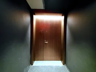 Sold by Coldwell Banker Warburg