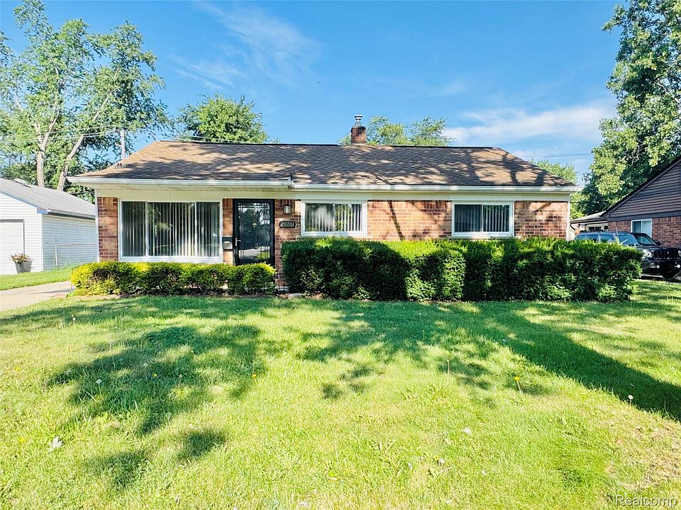 1st image of 28701 Stuart Ave