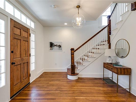 5th image of 3115 Griffin Ave