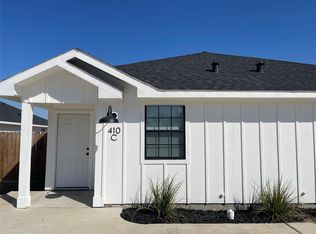 410 Sugar Haven Ln #C, Kendleton, TX 77451