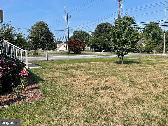 5th image of 6512 Allentown Rd