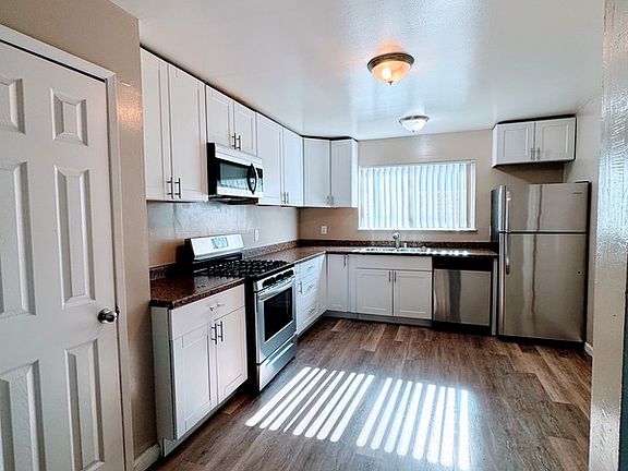 5th image of 2116 10th St
