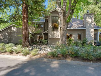2126 University Park Dr, Sacramento, CA, 95825