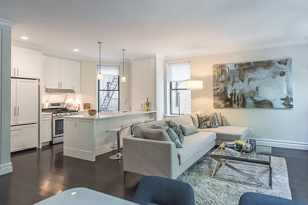 Rented by Compass | media 19