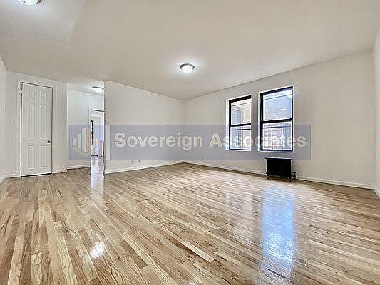 2nd image of 44 Bennett Ave #6A