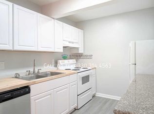 691 Carrol St, Akron, OH 44304