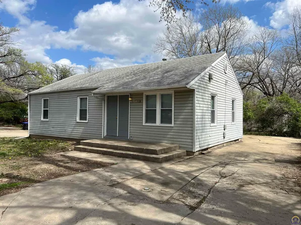 1900 SE Indiana Ave, Topeka, KS 66607