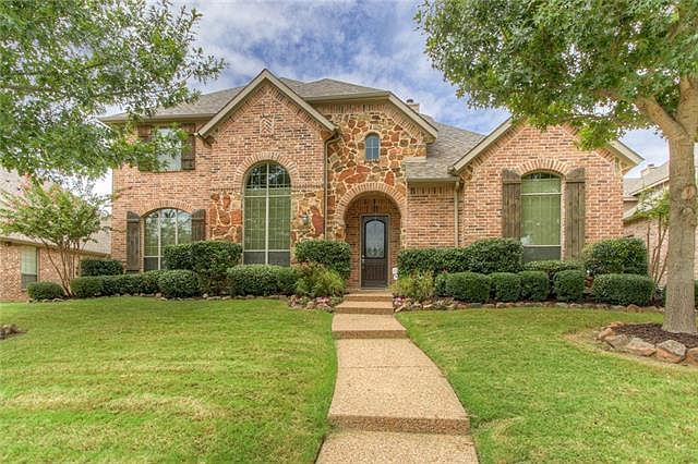 1st image of 11039 Apple Valley Dr