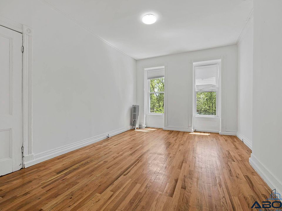 1st image of 297A Pulaski St #1A
