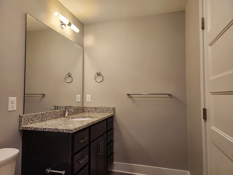 Hanover Townhomes — Photo 37