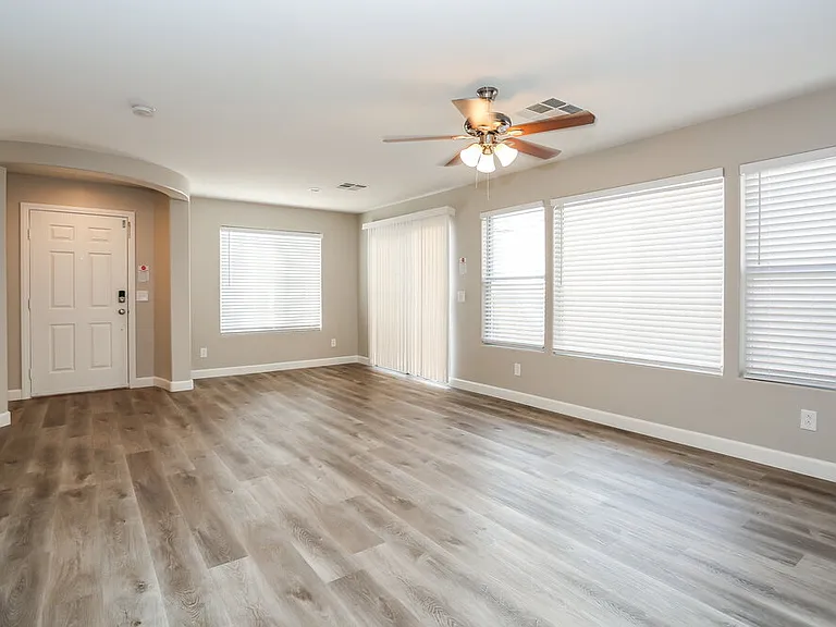 8013 Indian Blanket St — Photo 5