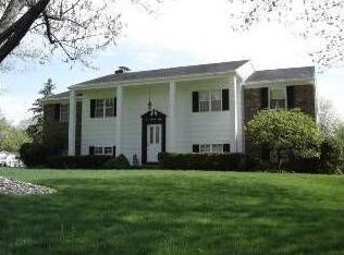 550 E Oregon Rd, Adrian, MI 49221