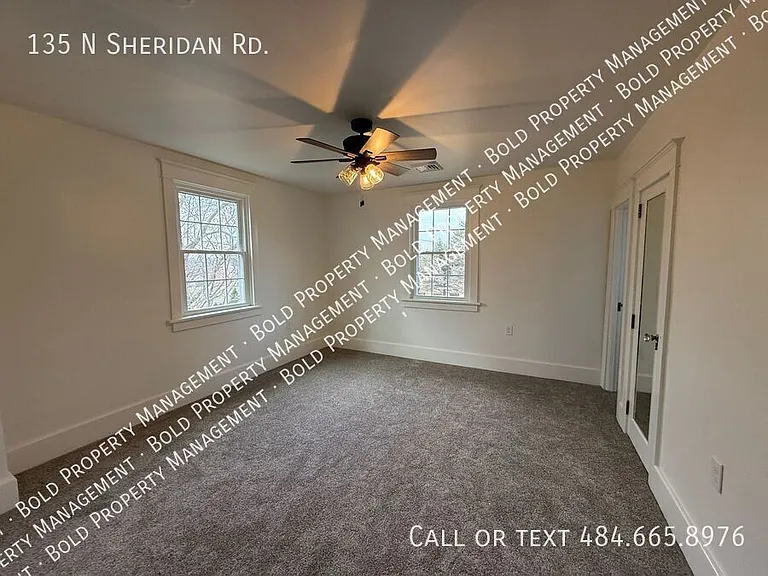 135 N Sheridan Rd — Photo 9
