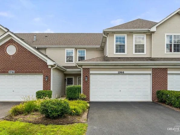 1944 Golden Gate Ln, Naperville, IL 60563