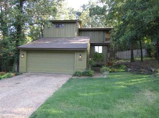 17 Stoneledge Dr, Maumelle, AR 72113