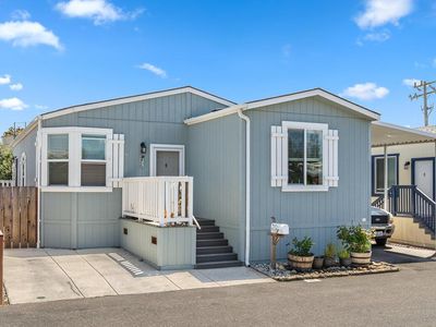 1099 38th Ave #10, Santa Cruz, CA, 95062