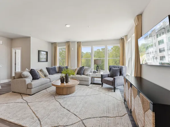 10542 Bailey Branch Dr Unit 201, Raleigh, NC 27614