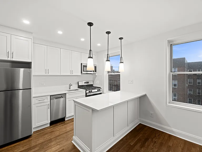 65-65 Wetherole St #6P — Photo 3
